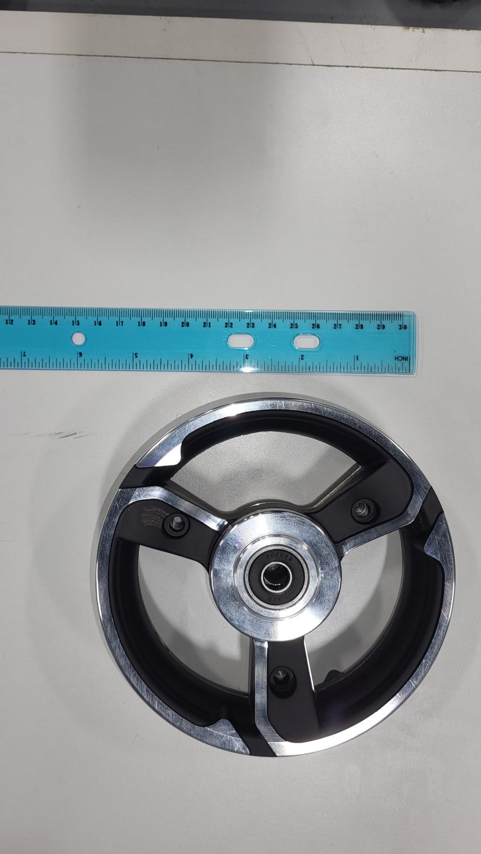 Scooter Apollo Phantom Rim